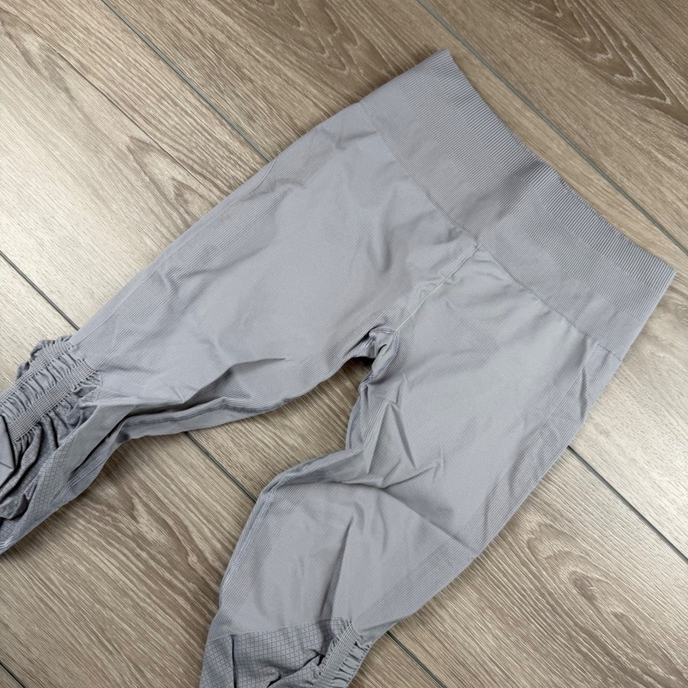Lululemon Womens Leggings Ebb To Street Ruched Crop Grey 4